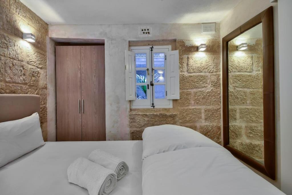 Orangery 101 - Duplex Studio Apartment Valletta Exterior foto