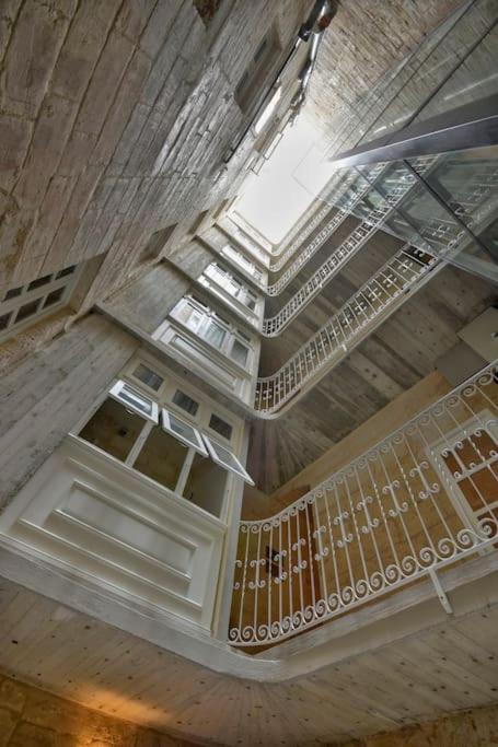 Orangery 101 - Duplex Studio Apartment Valletta Exterior foto
